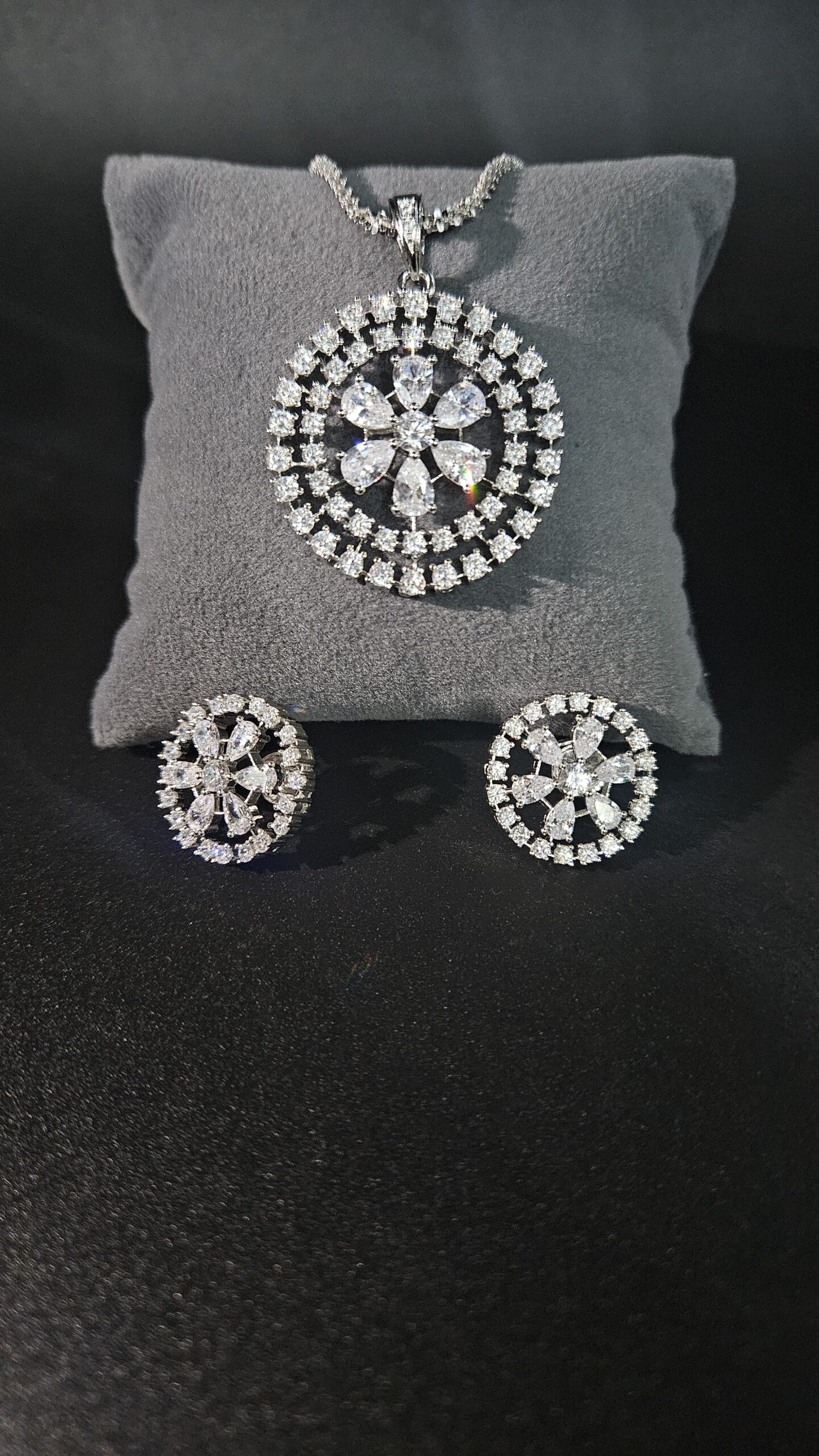 Sterling Silver Floral Halo Pendant Set with Crystal Stones - Image 2