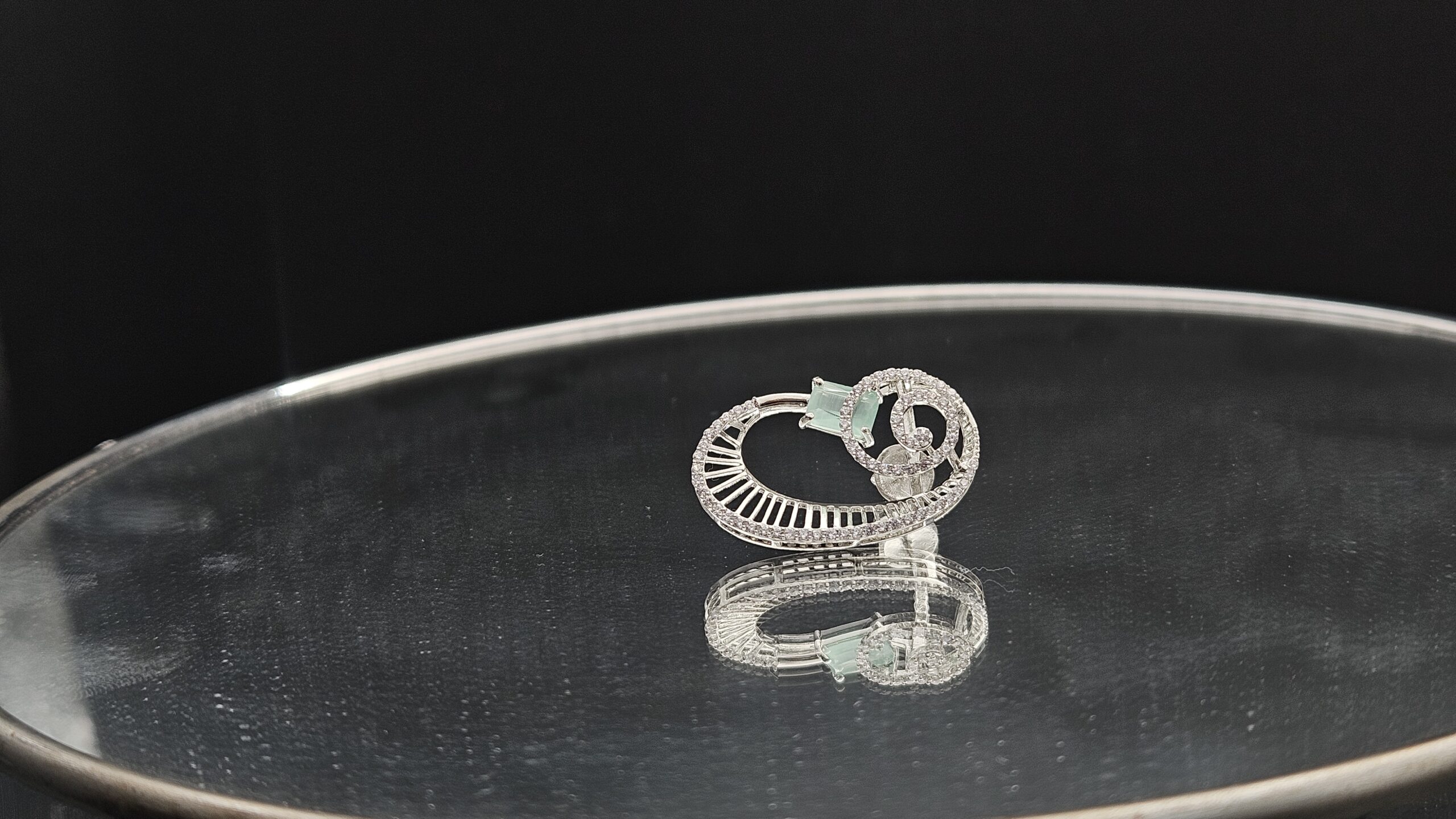 Elegant Sterling Silver Green Gemstone Pendant & Earrings Set - Image 3